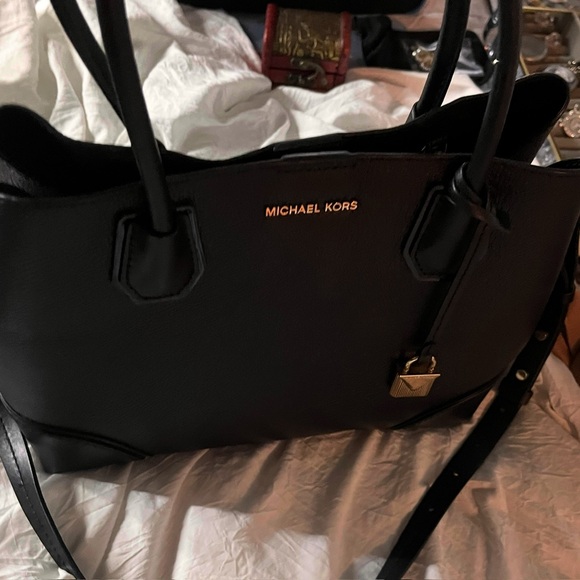 Michael Kors Black Leather Tote Bag - Picture 5 of 7